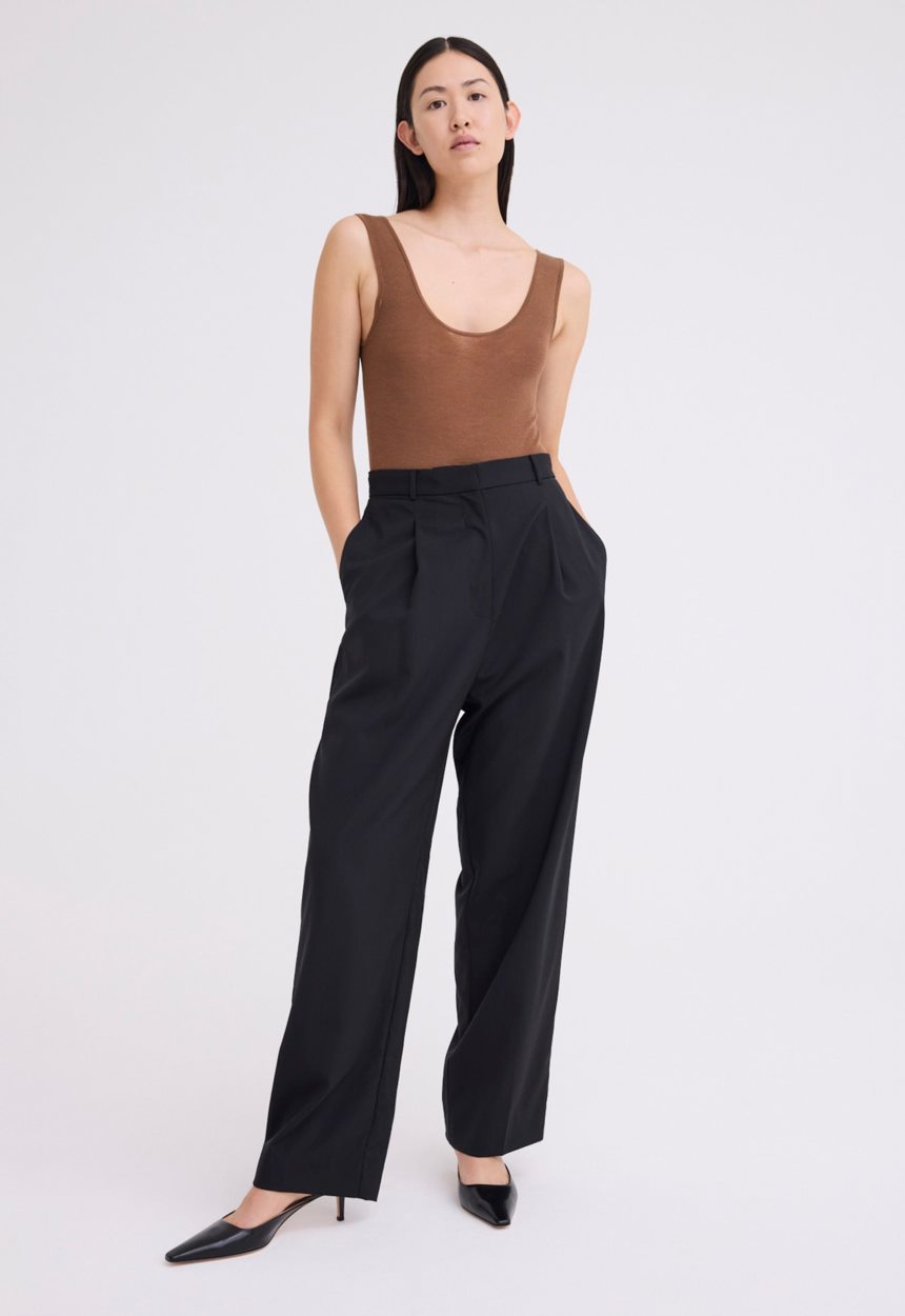 Jac + Jack Nisha Wool Pant - Black